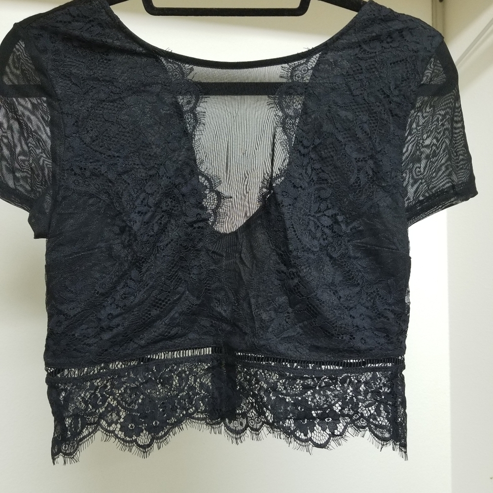 Express Sheer Lace Crop